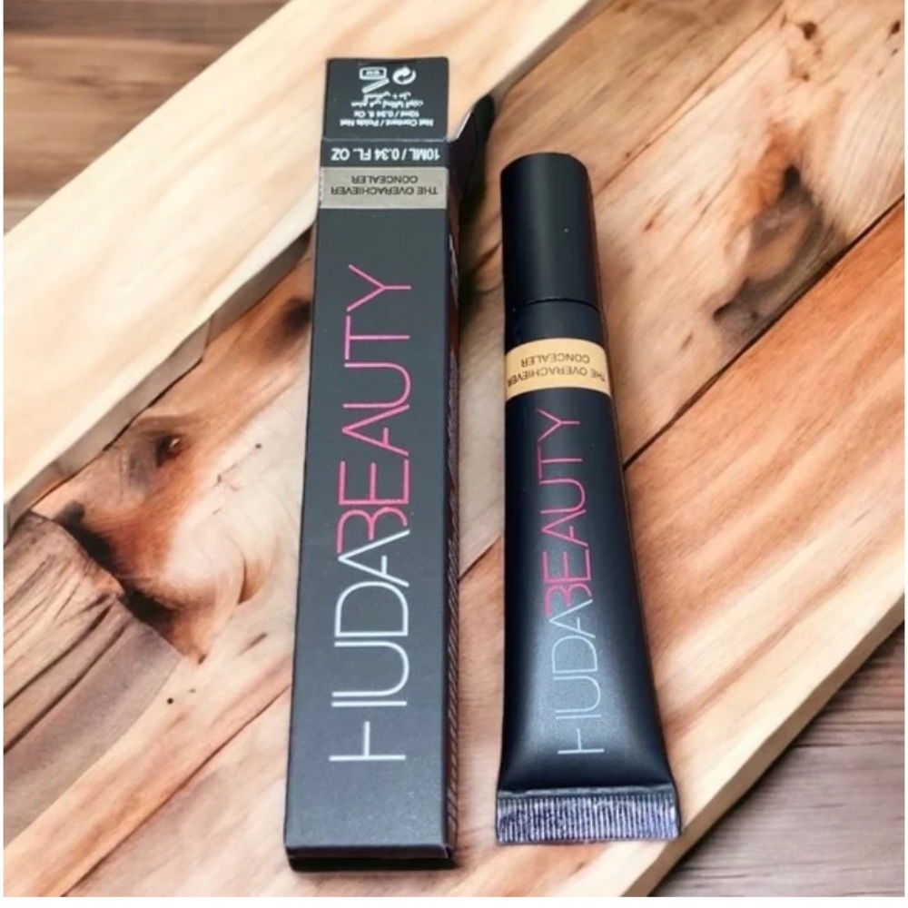 💎 HUDA BEAUTY Caramel Corn 22N The Overachiever High Coverage Concealer